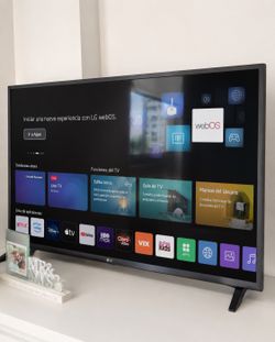 LG Smart TV de 43”