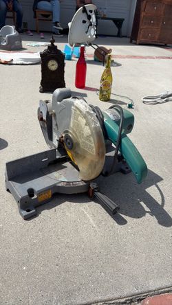 Makita miter 10 inch chopsaw