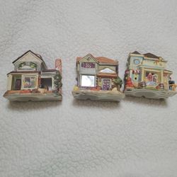 Fall Houses