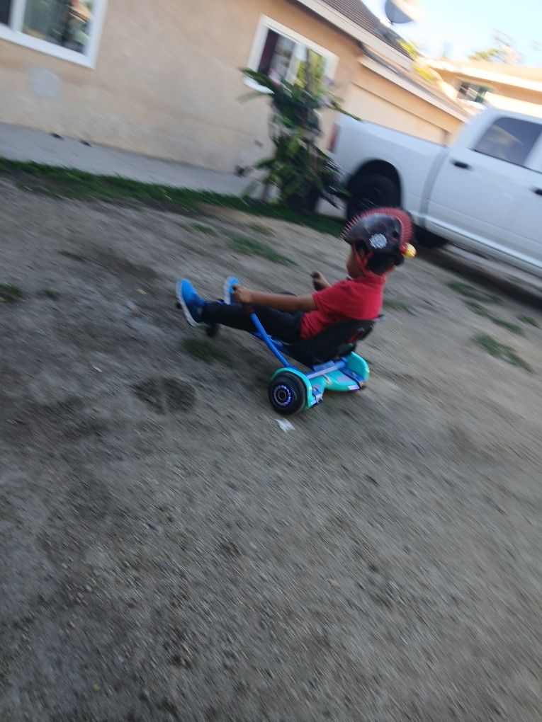 CARRITO PARA NINOS ELECTRIC BUENAS CONDITION