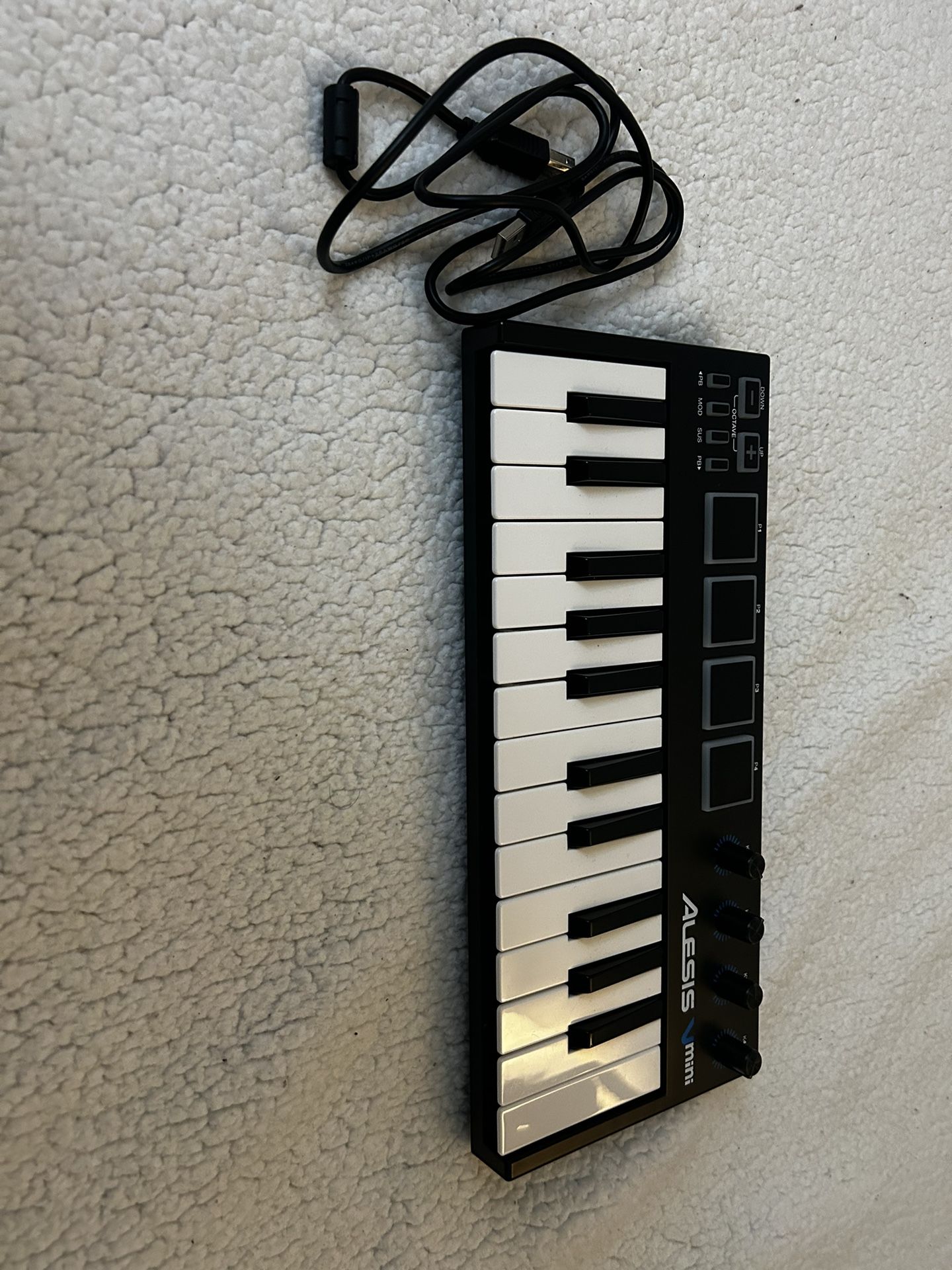 Alesis V Mini Portable 25-Key USB MIDI Controller
