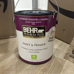 BEHR ultra White Interior Paint Eggshell