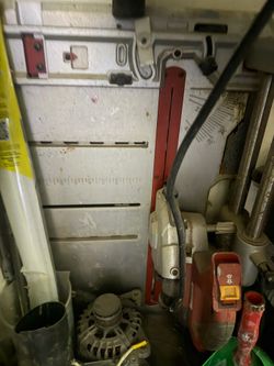 Tile cutting saw