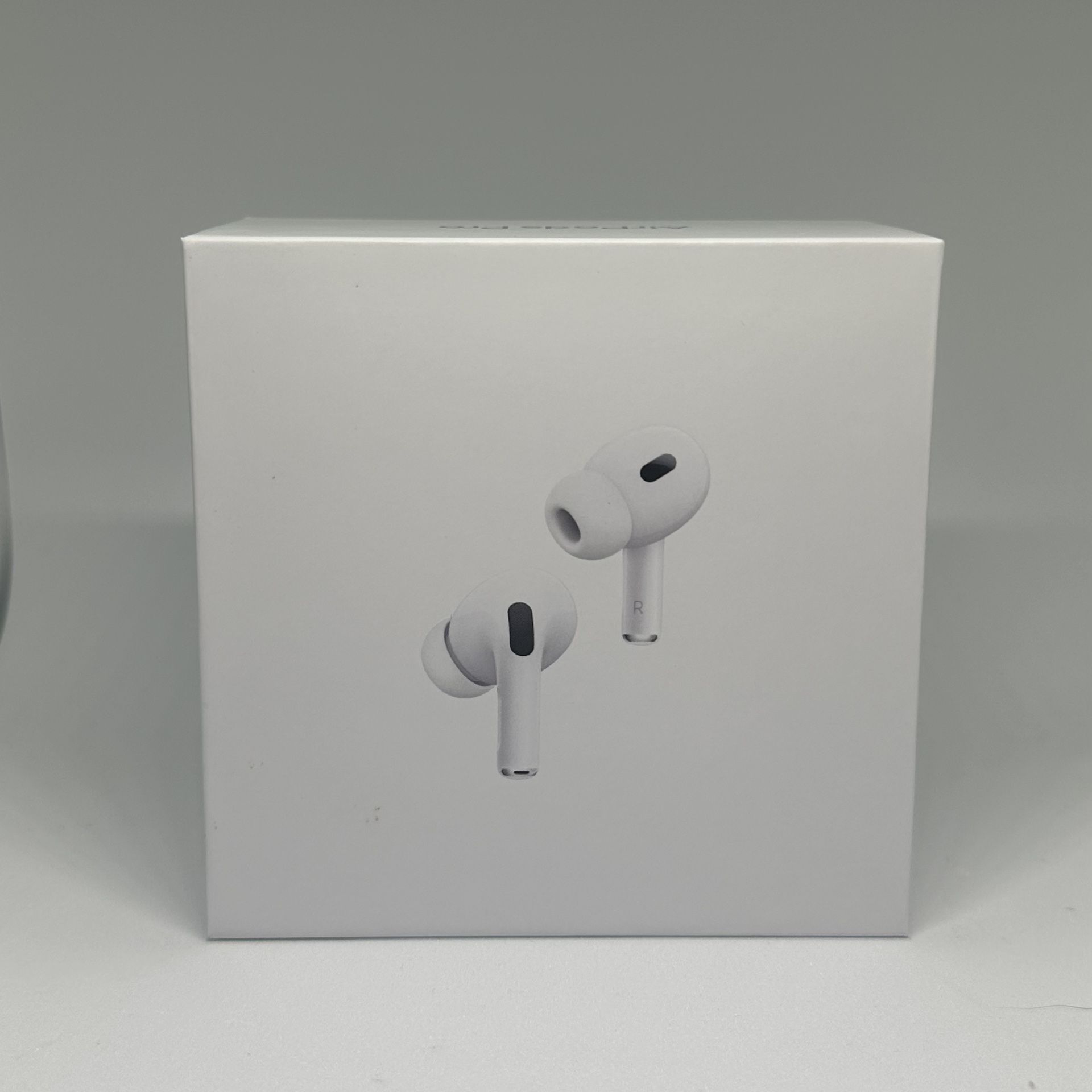 AirPods Pro 2nd Gen w/ Magsafe Charging Case