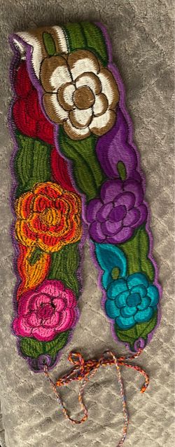 Floral sash belt traditional