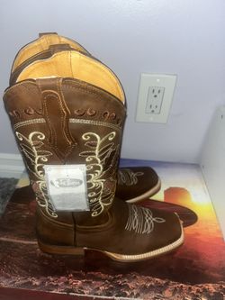 La Sierra Cowboy Boots