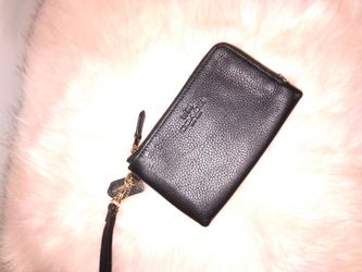 Coach leather wristlet