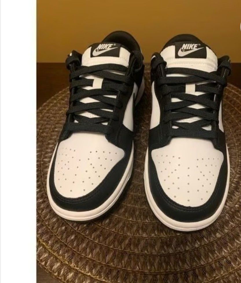 Nike Dunk Low Retro Panda DD1391-100 Men's Size 8.5, Womens 10, Brand New without the Box