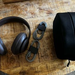 Beats Studio Pro Headphones