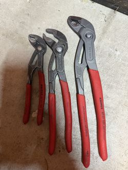 Knipex 12" Cobra Pliers - Chrome w/ > Plastic Grip - https://offerup.com/redirect/?o=V2FsbWFydC5jb20=