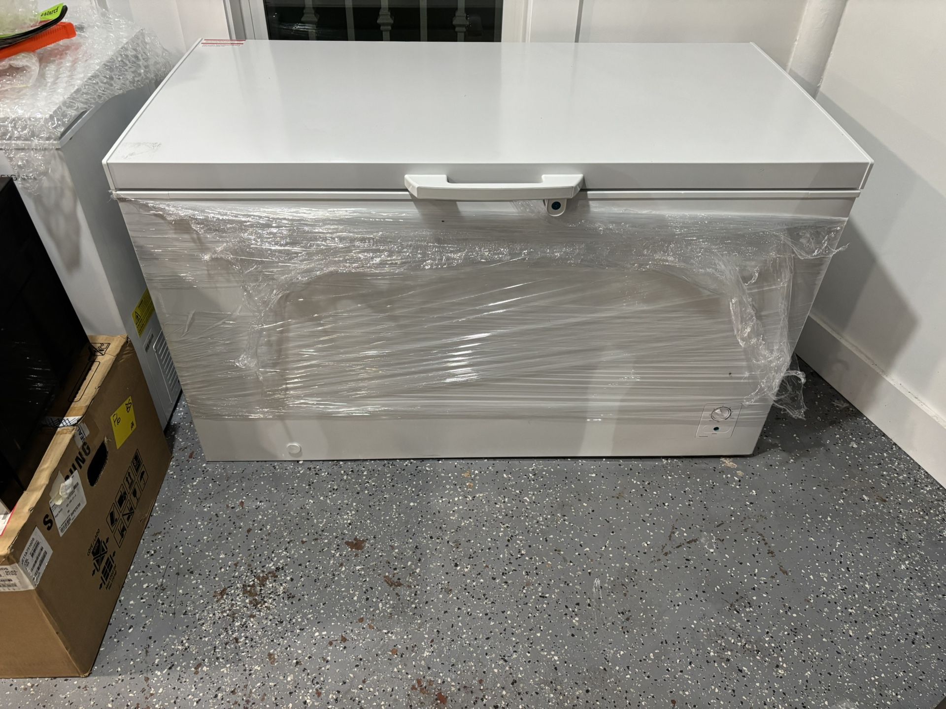New Chest Freezer For Parts Or Fixing