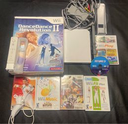 Nintendo Wii GameCube Comp bundle
