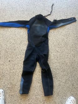 O’Neil child wetsuit
