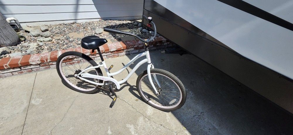 Phat Cycle Girls Beach Cruiser