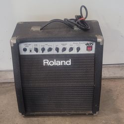 Roland 405 guitar amp