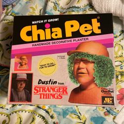 Dustin Chia pet
