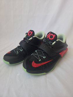 Nike KD11 bad apple basketball shoes