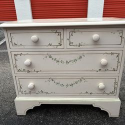 Vintage Distressed Lexington Hand Painted Dresser