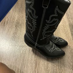 cowgirl boots 8.5
