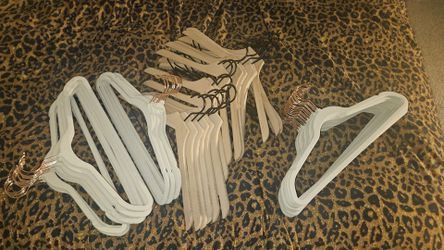 Closet hangers wooden&valvet