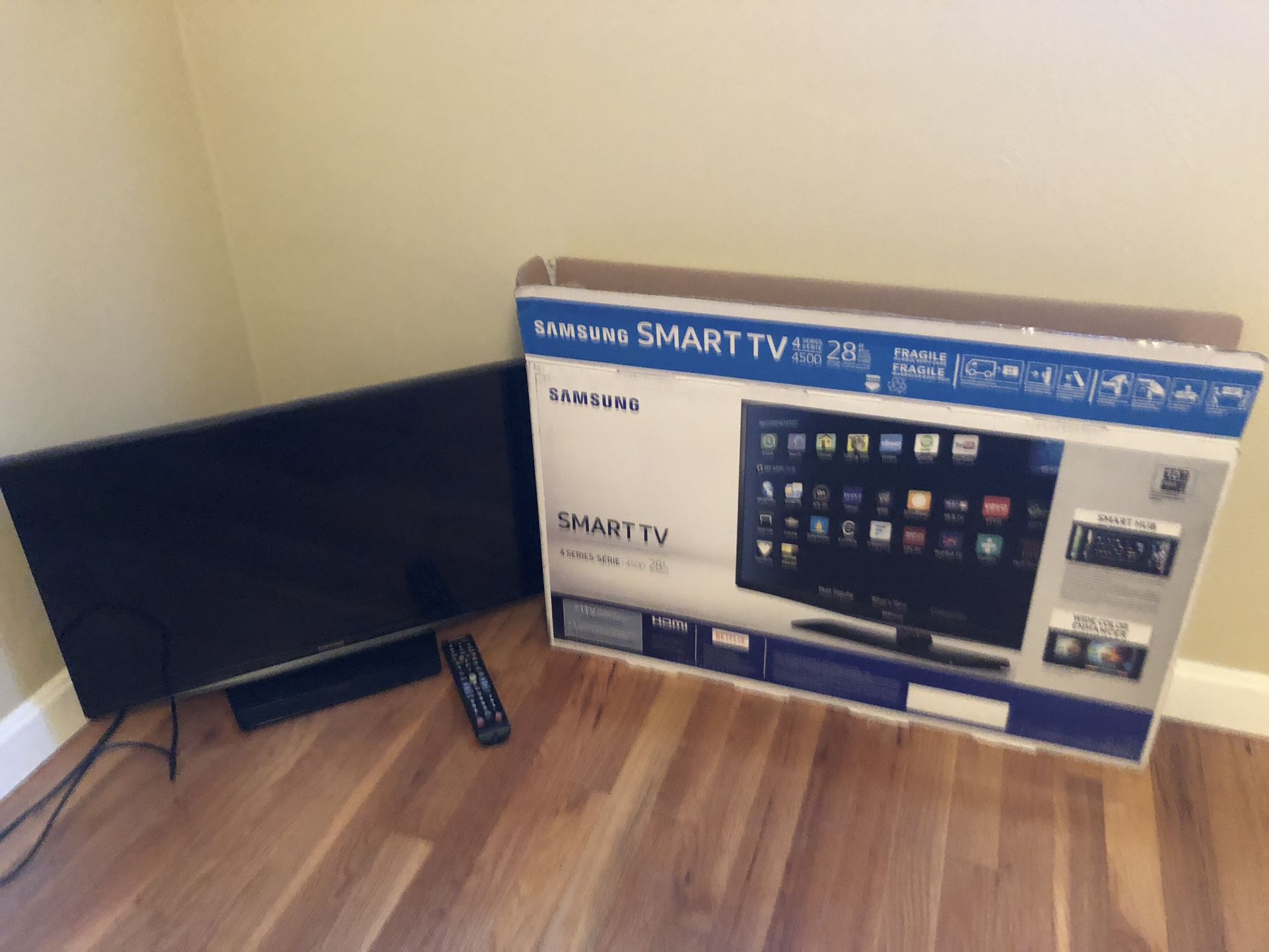 Samsung 28 Inch Smart Tv