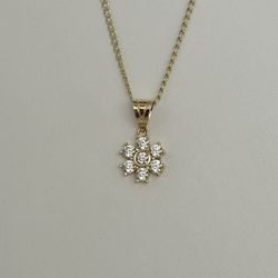 14K Gold Grommet Chain with Flower Medallion & Sparkling Zirconia Stones – Elegant & Eye-Catching!