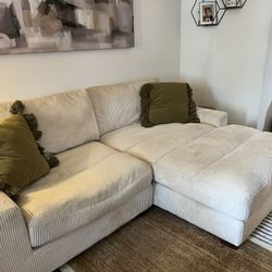Sofa/loveseat