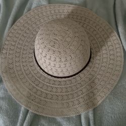 New women’s hat