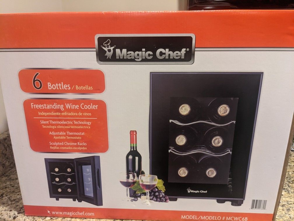 Magic Chef 6-Bottle Wine Cooler