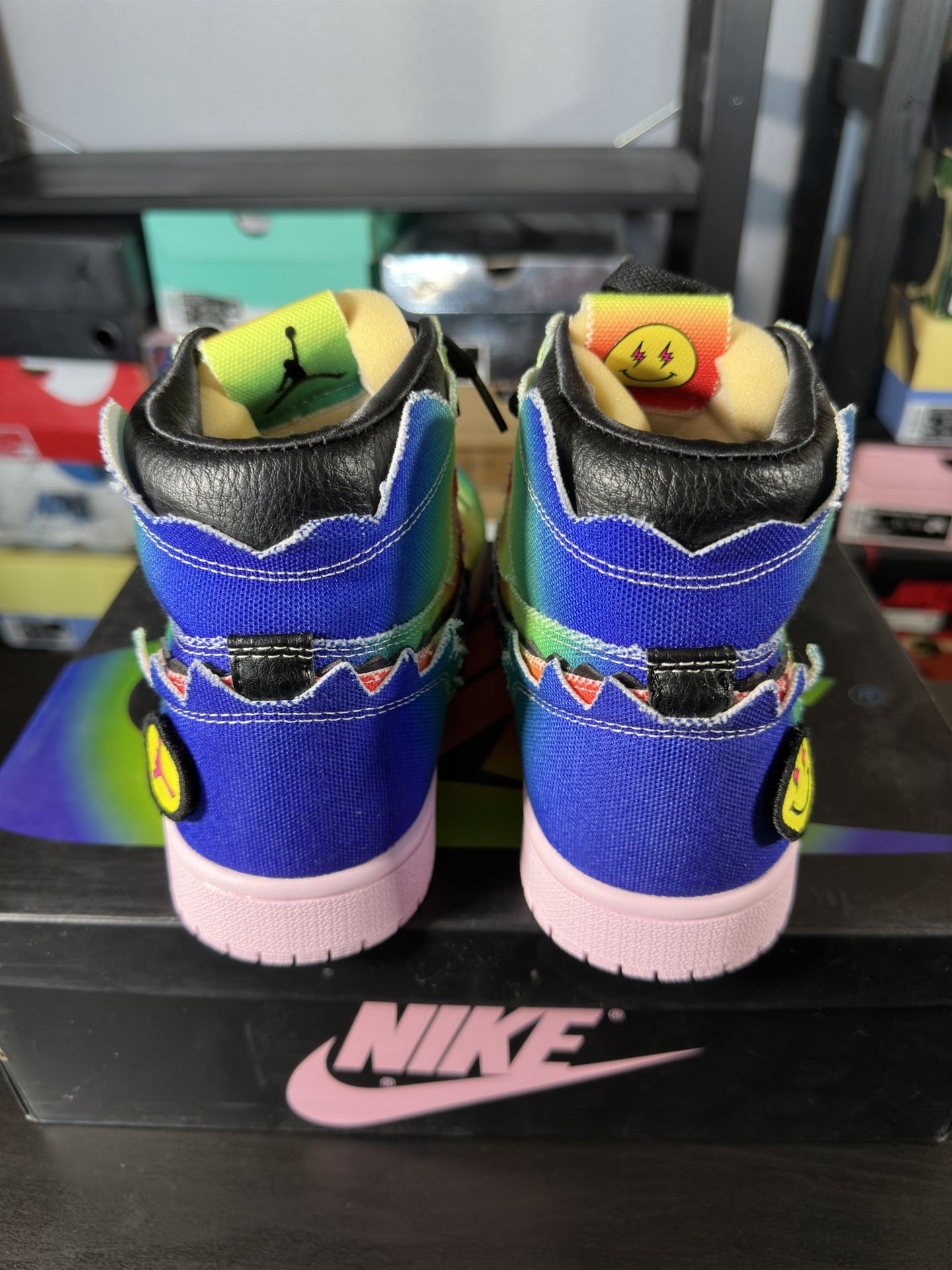 J BALVIN X AIR JORDAN 1 HIGH OG