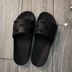 Demetra Gucci Slides 