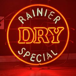 Vintage Rainier Dry Neon Light