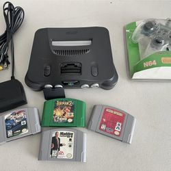 Nintendo 64 n64 with 4 games