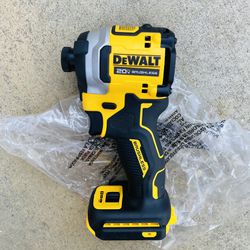 New DeWalt 20v ATOMIC Brushless Compact Impact Driver (Tool Only)