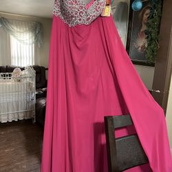 Vestido nuevo con Etiqueta  de fiesTalla 20   color Fishua , Precio firme  20 dólares 