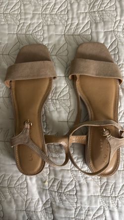 Lauren Conrad sandels