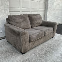 Loveseat Sofa Free Delivery 🚚 