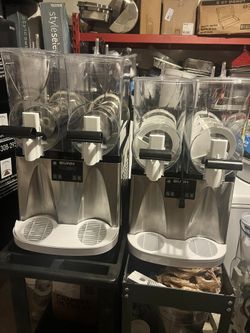 Bunn Ultra Frozen Machine. Like New.