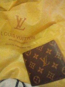 Louis Vuitton Monogram Courcelles for Sale in Elgin, IL - OfferUp