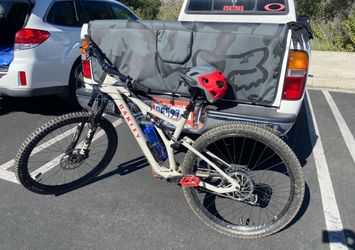 2023 Specialized Stump Jumper Stumpy S4 Large