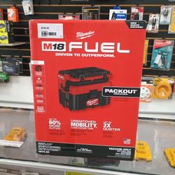 Milwaukee 0970-20 M18 FUEL PACKOUT 2.5 Gallon Cordless Wet/Dry Vacuum -Bare Tool