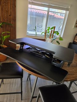 Stand Desk