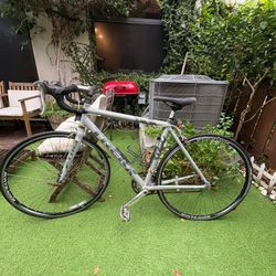 Trek Women Bike (make Your Offer)