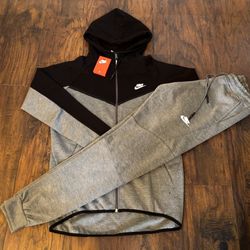 NEW! Men Nike Sweatsuits - ALL SIZES!