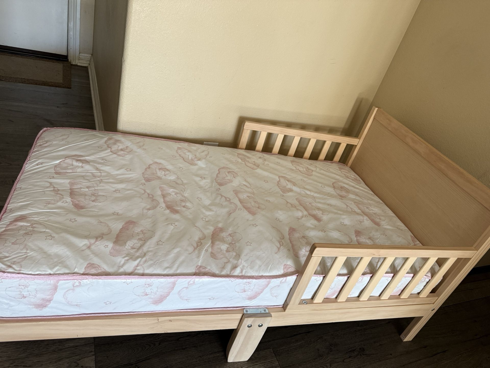 Natural Wood Toddler Bed And Mattress