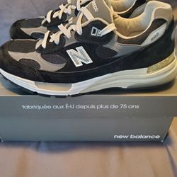 New Balance 992 Sz 8.5