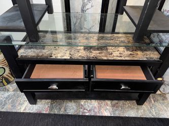  Very Good Looking 3pcs Table Set 