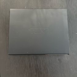 TUMI wallet DELTA SLG