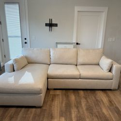 Pottery Barn Jenner Square Arm Sectional