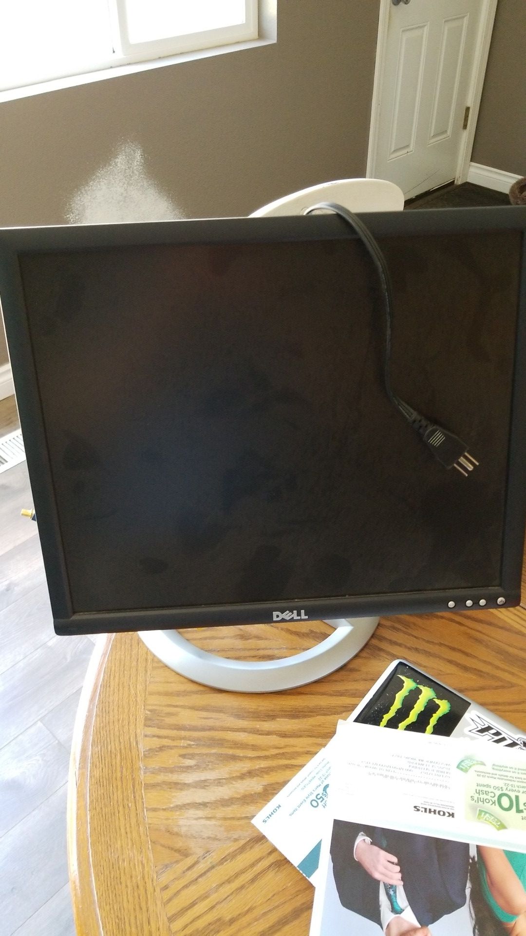 Free Dell computer monitor